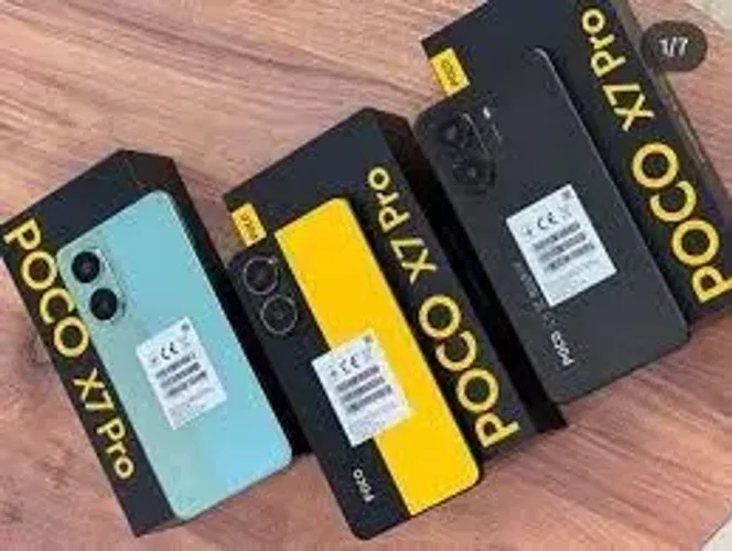 Poco X7 Pro 5G 256GB 08GB Preto - Xiaomi Lacrado Preto Verde Amarelo R$1899,00