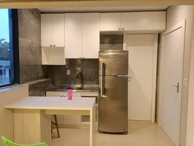 ALUGO ANUAL LOFT P 1 PESSOA