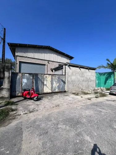Garpão comercial na Cidade Nautica em São Vicente-SP  com 440m²