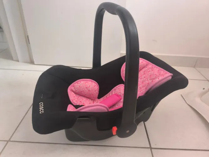 Cadeirinha bebê conforto cosco