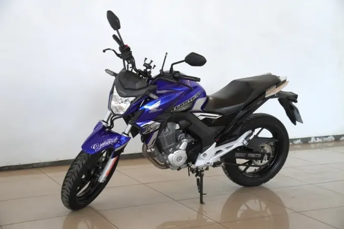 Honda CB 250F TWISTER 2021/2021 - Itamarati Veiculos.