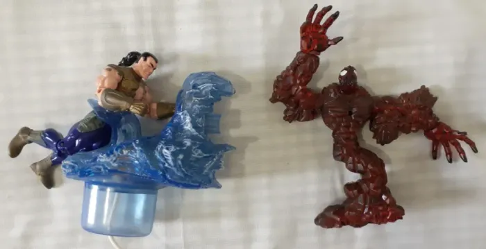 Lote com dois Bonecos Homem-Aranha Web Splashers (1997)