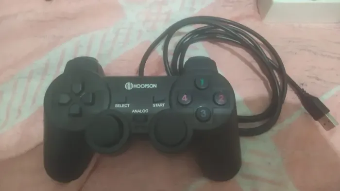  Controle Joystick Para Computador Hoopson novo 