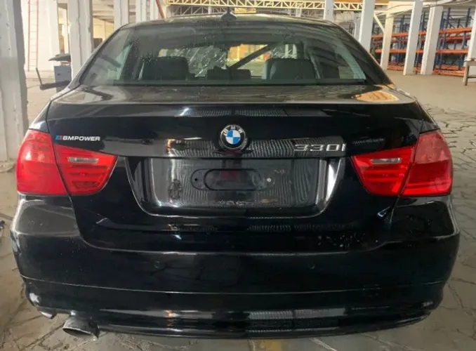 Sucata BMW 330i 3.0 2006 a 2012 Peças