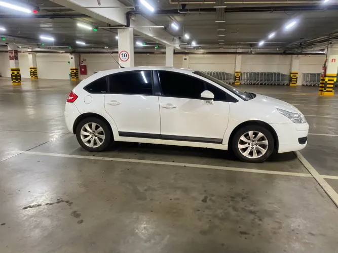 Citroen C4 GLX 1.6 Flex 16V 5P Mec. 2011