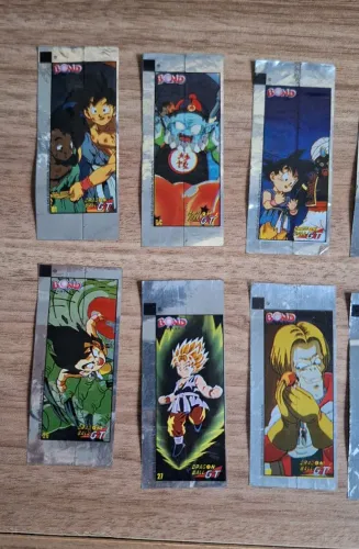 19 Figurinhas Dragon Ball GT Bond chicle