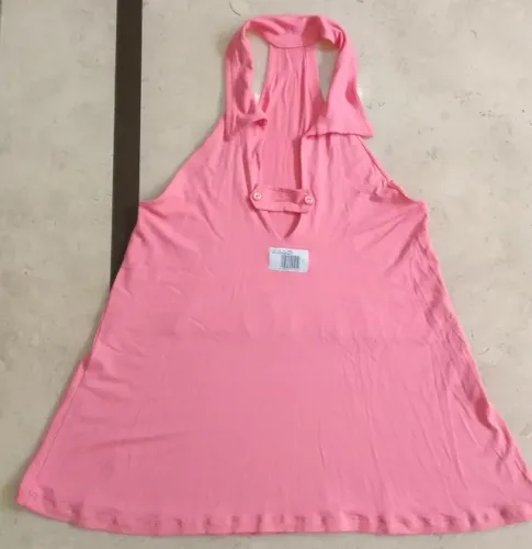 Blusinha Batinha Blusa feminina Salmão rosado G detalhe botão na gola NOVA