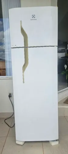 Geladeira  Electrolux DC35A, 260litros