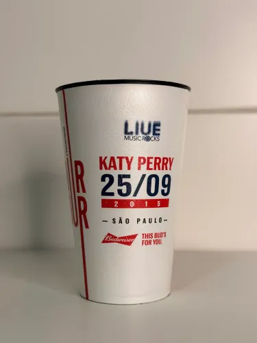 Copo Budweiser da Katy Perry