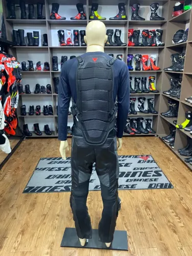 Protetor de Coluna Dainese Shield 8 Vertebras Tamanho L Seminovo