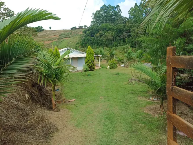 Vendo sítio em Santa Maria