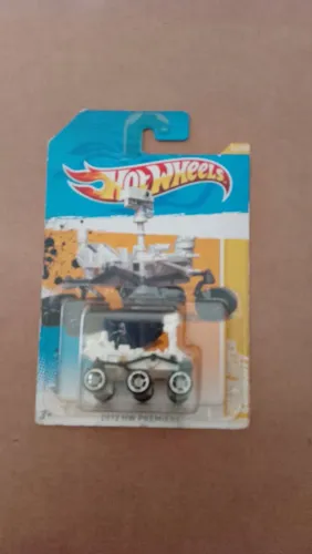 Hot Wheels 2012 Mars Rover Curiosity HW Premiere by MATTEL Lacrada