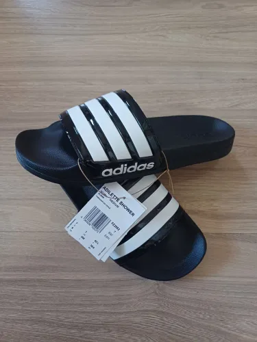 Chinelo Adidas Adilette Shower - Novo (Preto/Branco)