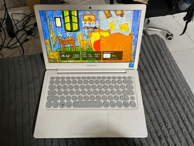 Notebook Samsung Flash F30 - Branco