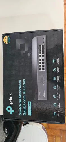 Switch de Mesa/Rock Gigabit com 16 portas (TL-SG1016D) na caixa. Nunca usado. 