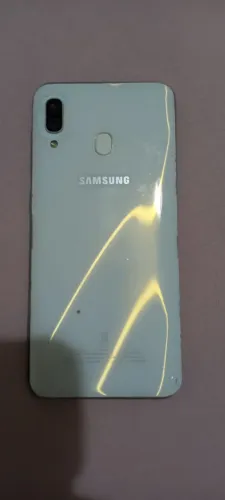 celular Samsung a30 tela queimada e trincada