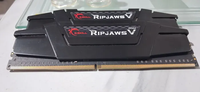 Memória Ddr4 16gb (2x8gb) 3.600mhz G.skill Ripjaws V
