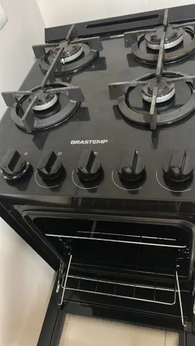 Vendo um fogão Brastemp