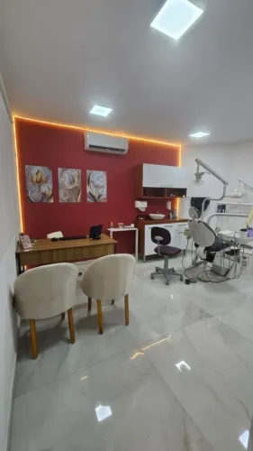 Vendo Clínica/Consultório Odontológica Completo - Lago Jacarey em Fortaleza-CE