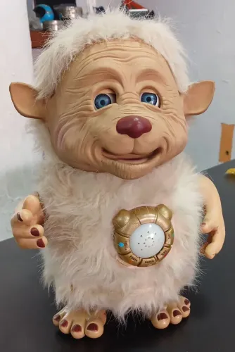 Boneco yano contador de história