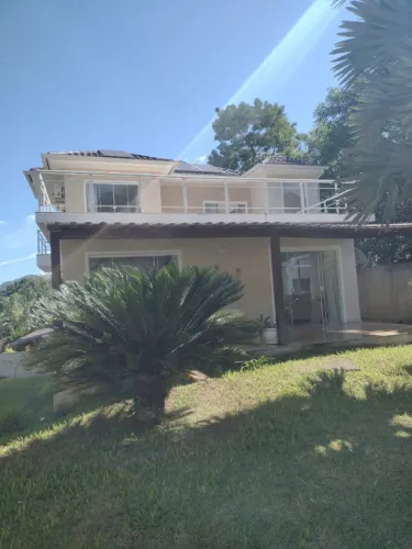 Casa em Muriqui, 04 quartos