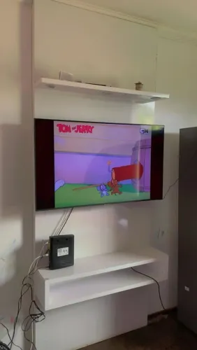 Vendo painel planejado top mdf estou vendendo pq estou mudando e não tenho como levar 