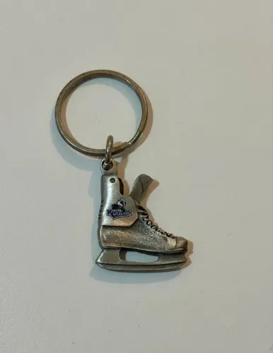 chaveiro - patins de hockey no gelo