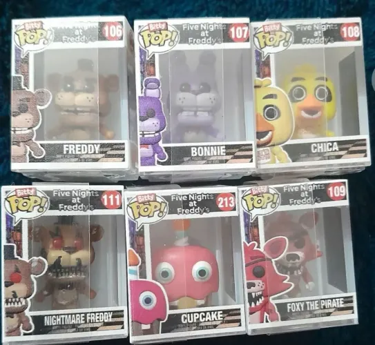 6 Bitty Pops 5 Nights at Freddys
