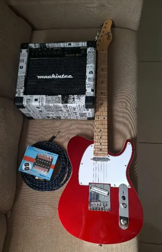 Guitarra Tagima T550 + acessórios