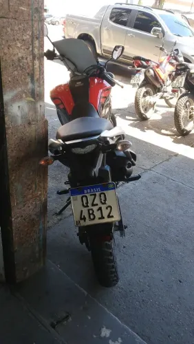 Lander 250 em dias no ponto de transferir