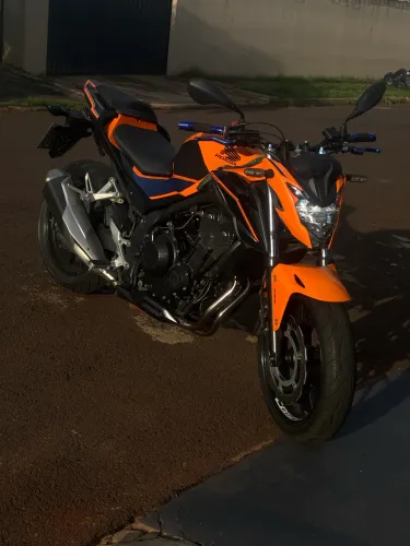 CB500F top