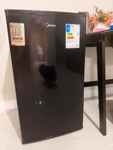 Geladeira midea 93 litros
