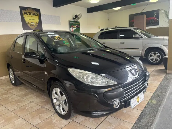 Peugeot 307 Sed.feline/griff 2.0/2.0 Flex 4P AUT 2010