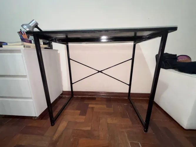 Escrivaninha Preta