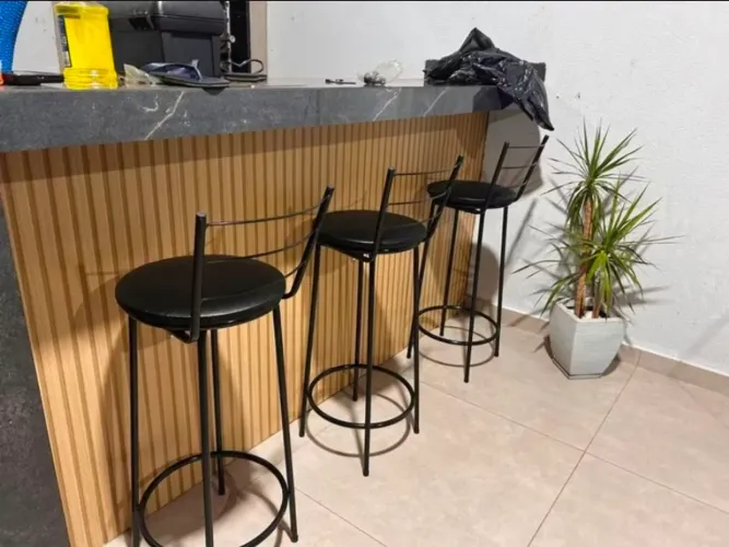 Banco alto bistro