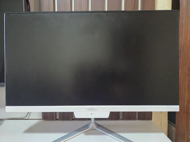 All in One Strong Tech i5 8GB RAM SSD 240GB Windows 10 Pro