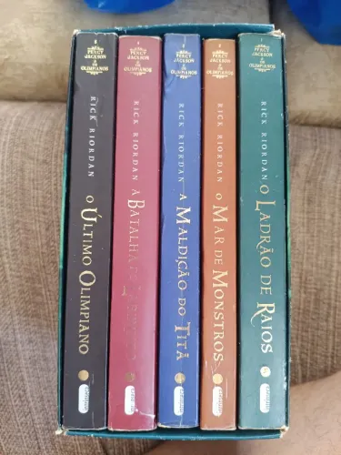 Box de livros ladrão de raios