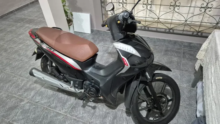 Vendo moto jet shineray