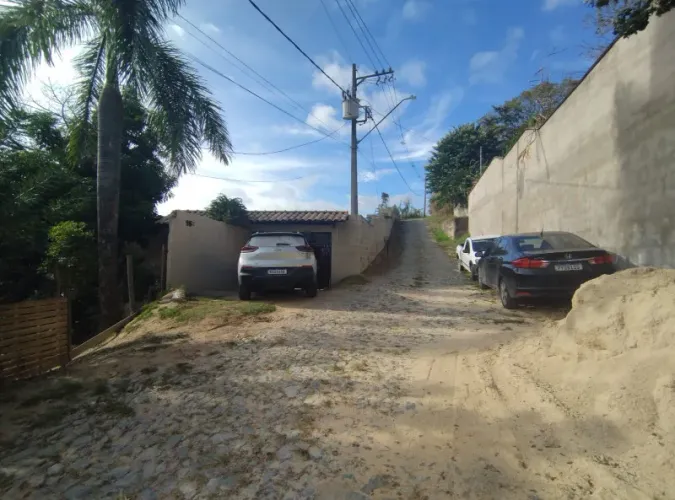 OPORTUNIDADE!!! EXCELENTE CHACARA A VENDA LOCALIZADA NO BAIRRO ESMERALDAS.