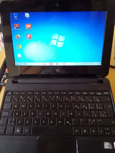 Notebook HP mini 110, Funcionando perfeitamente, com WINDOWS 7 e Upgrade (4 de ram e SDD).