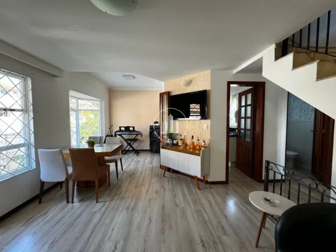 Casa 4 Quartos com 1 Suíte - Estreito - EST
