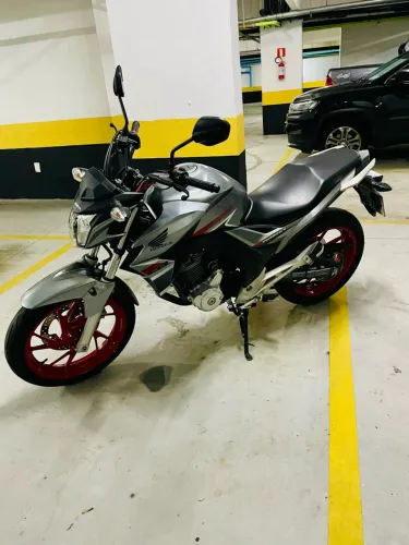 Particular Vende CB250