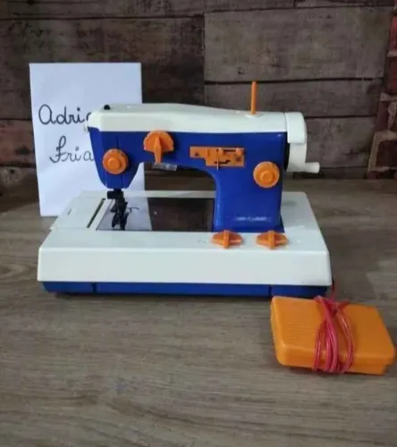 Maquina de costura da Estrela Anos 80