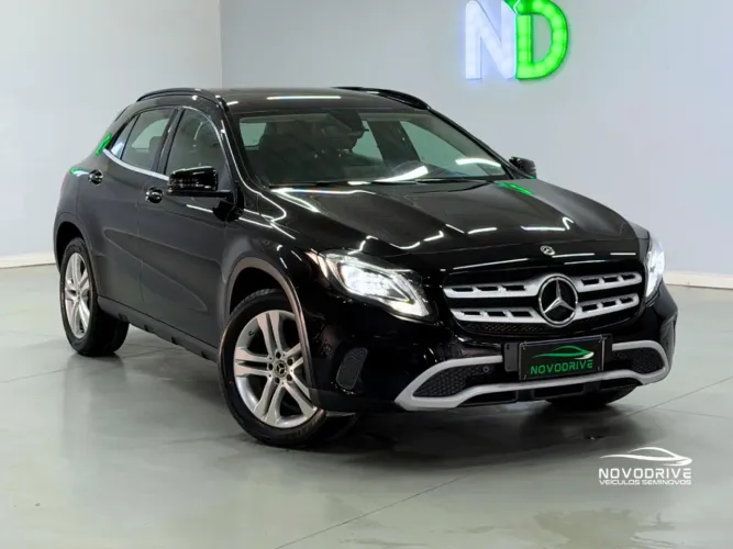 Mercedes-Benz GLA 200 Adv. 1.6/1.6 TB 16V Flex Aut. 2020