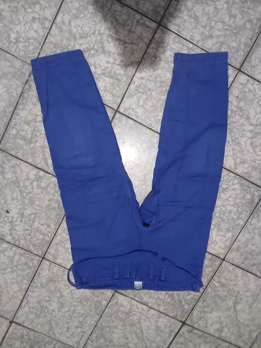 Vendo Kimono Azul Infantil + calça + faixa azul 
