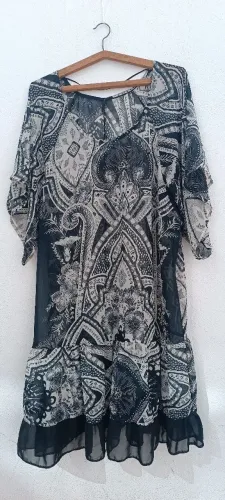 Vestido zinzane tamanho M