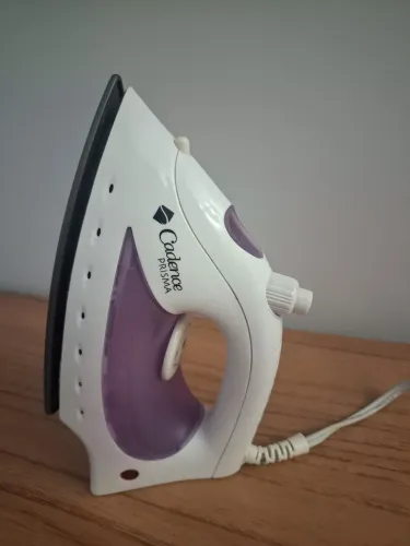 Ferro de passar cadence prisma 110v
