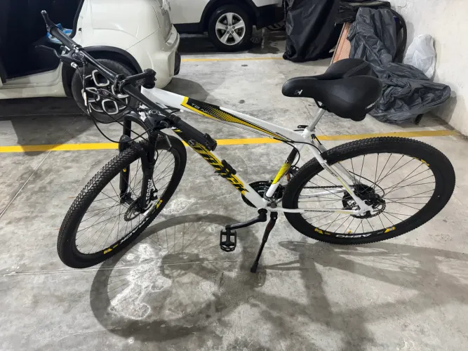 Bicicleta TRACKER aro 29