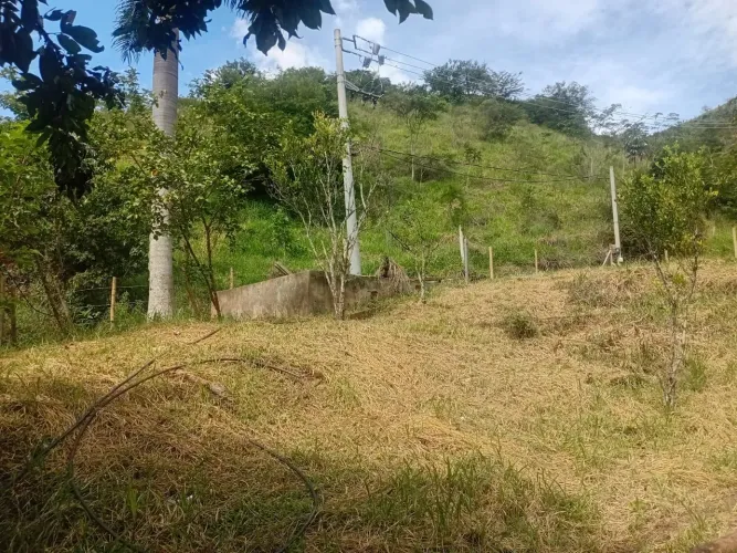 Vendo ou troco por carro no valor do terreno