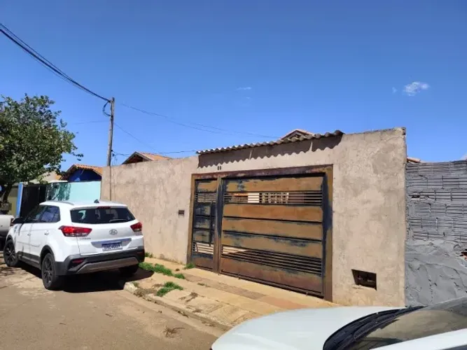 Casa no bairro Jão Alberto Amorim 3 quartos